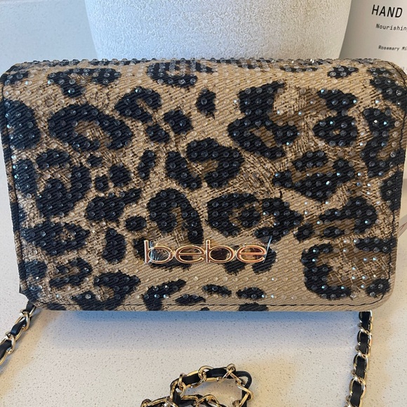 Bebe Black and Tan Leopard Print bag w chain strap!! Adorable new! - Picture 1 of 4